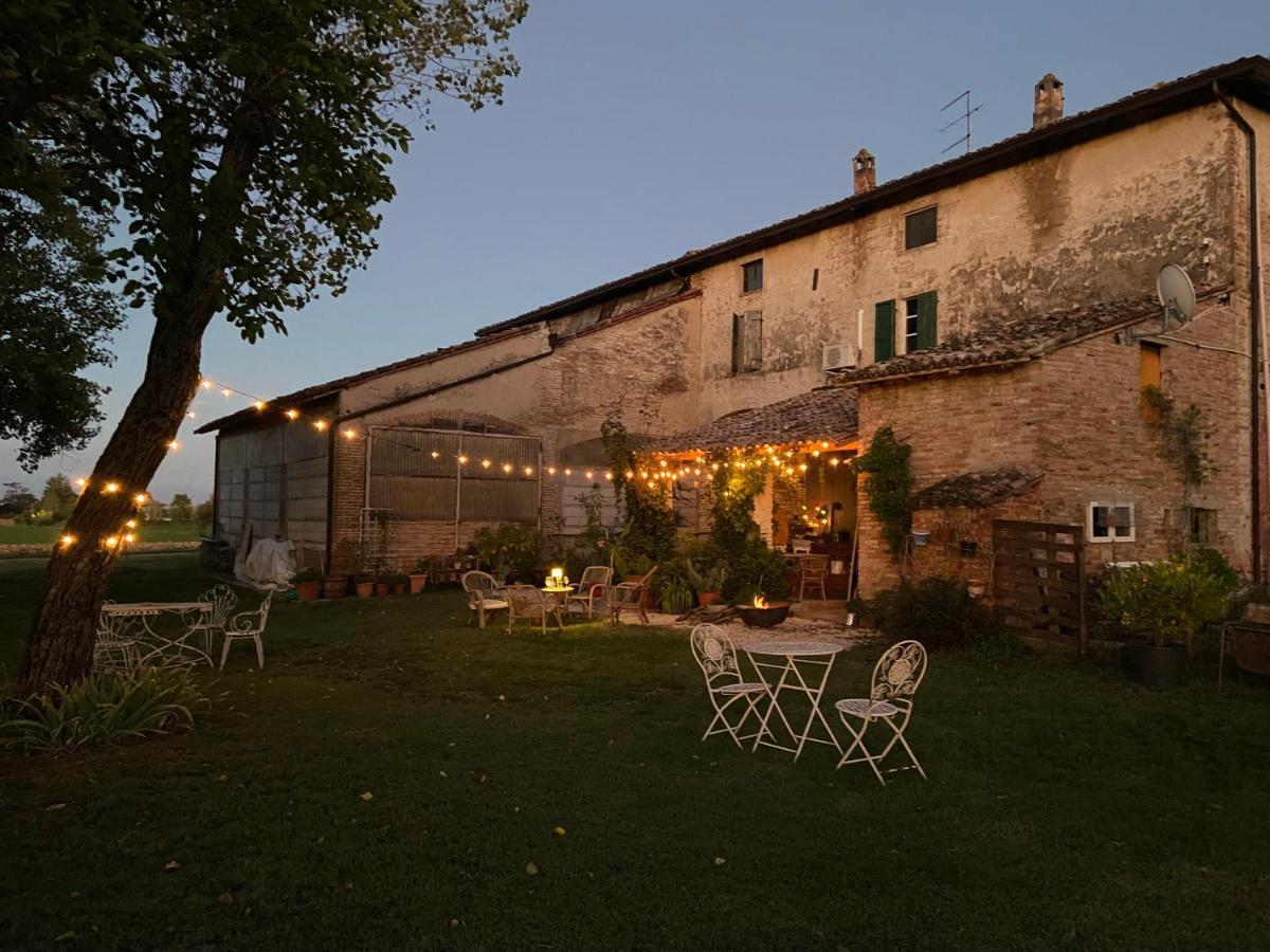 B&B Ostria Vento Medesano Екстер'єр фото