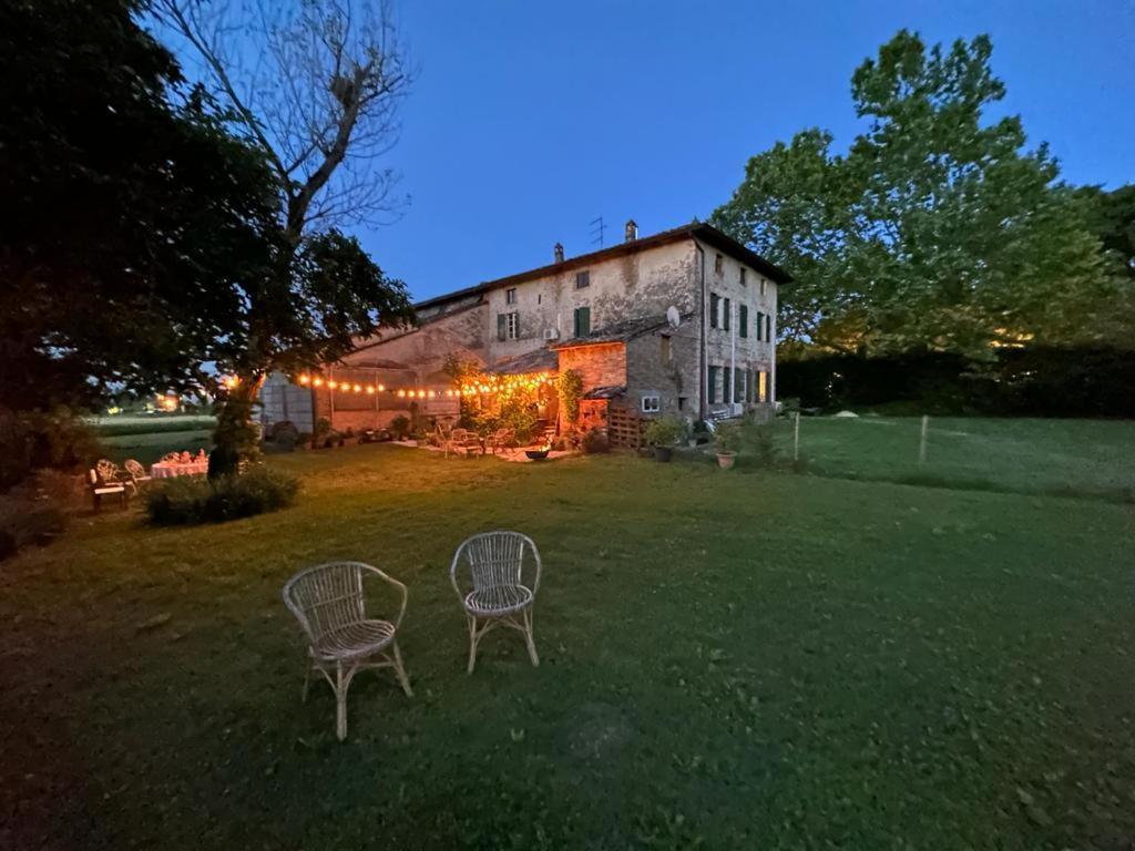 B&B Ostria Vento Medesano Екстер'єр фото